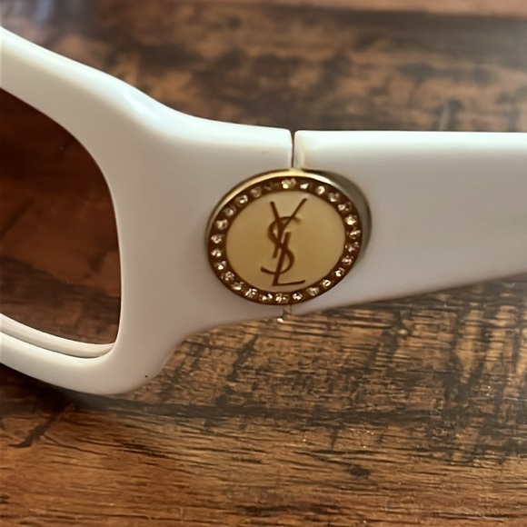 rare YSL sunglasses with gold logo faux diamond rim - Picture 8 of 11